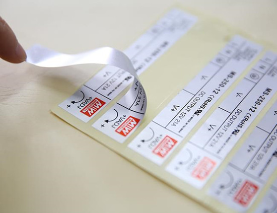 標(biāo)簽印刷廠(chǎng)家丨耐高溫不干膠標(biāo)簽都有哪些